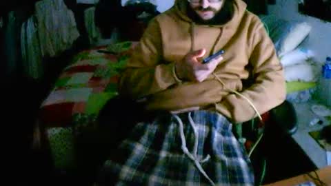 Snapshot of roketero93 chatting on 03-02-25, 03:48 roktero 90 online show from 03-02-25, 03:48