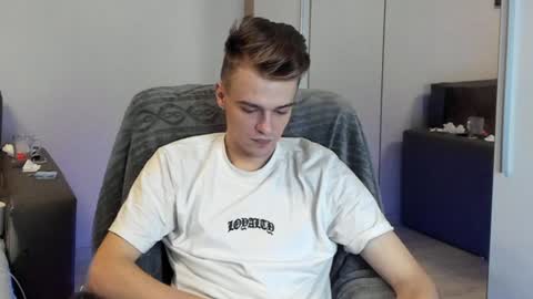 taylor fox online show from 01-05-25, 07:07