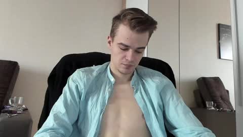 taylor fox online show from 02-08-25, 10:29