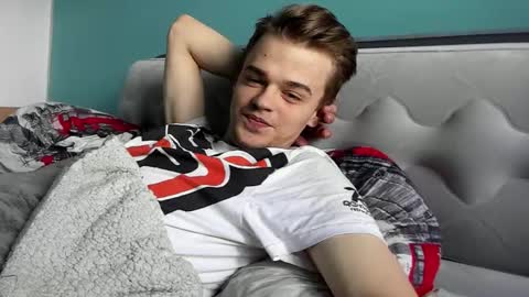 taylor fox online show from 09-24-25, 09:45