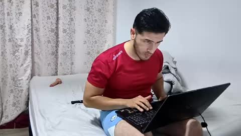 Snapshot of roko9629 chatting on 06-20-26, 02:47 roko9629 online show from 06-20-26, 02:47