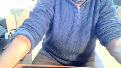 Snapshot of rolandloser1000 chatting on 01-02-25, 03:19 rolandloser1000 online show from 01-02-25, 03:19