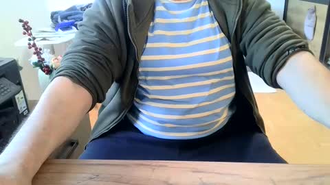 rolandloser1000 online show from 01-29-25, 09:33