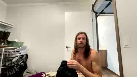 Snapshot of rollinintheweeds chatting on 11-28-25, 07:16 Rollinintheweeds online show from 11-28-25, 07:16