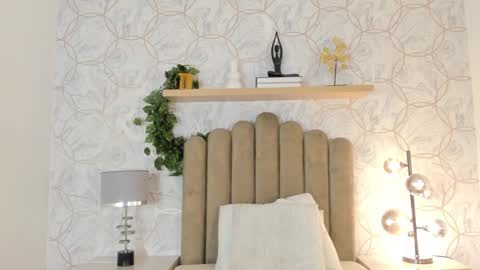   online show from 01-11-25, 11:34