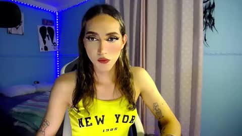 Snapshot of romalix chatting on 02-15-26, 09:44 charlotte online show from 02-15-26, 09:44