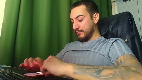 Snapshot of romaniamaster1 chatting on 01-14-26, 06:41 romaniamaster1 online show from 01-14-26, 06:41