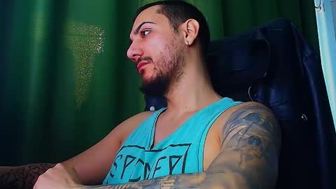 Snapshot of romaniamaster1 chatting on 02-25-26, 07:07 romaniamaster1 online show from 02-25-26, 07:07