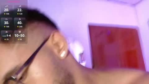 Snapshot of romanpearce_ chatting on 06-03-26, 10:15 Roman online show from 06-03-26, 10:15