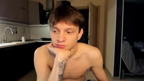 Snapshot of romeo_mercy chatting on 09-21-25, 10:28 Romeo online show from 09-21-25, 10:28