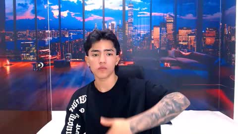 Romeo online show from 10-20-25, 07:03