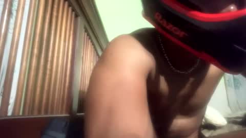 Snapshot of romeotyn chatting on 01-30-25, 07:50 romeotyn online show from 01-30-25, 07:50