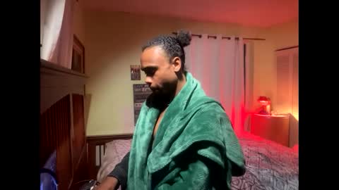 Snapshot of romeotyn chatting on 02-22-25, 04:51 romeotyn online show from 02-22-25, 04:51