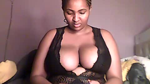 Romina 26 online show from 06-27-26, 04:01