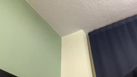 Snapshot of ron80000 chatting on 10-29-25, 02:58 ron80000 online show from 10-29-25, 02:58