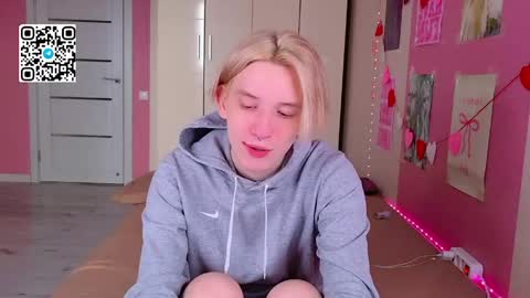 Ron online show from 04-16-26, 04:57