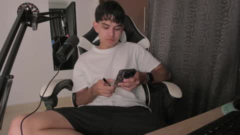 Ronaldo online show from 02-16-25, 11:05