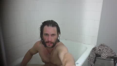 Snapshot of ronniejohnston13 chatting on 09-14-25, 04:11 ronniejohnston13 online show from 09-14-25, 04:11