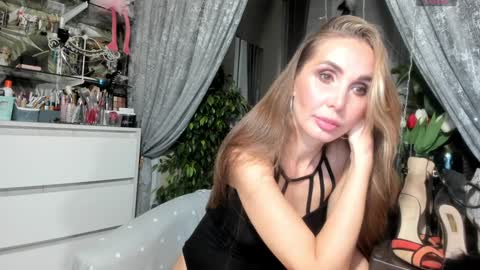 Aurora online show from 01-31-25, 10:31