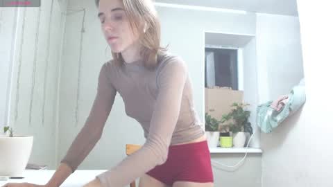 rosa843850 online show from 12-02-24, 02:09