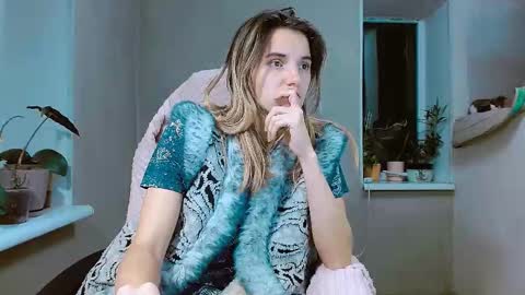 rosa843850 online show from 10-19-25, 03:56