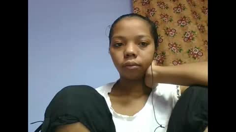 Snapshot of rosah225127 chatting on 05-31-26, 04:31 rosah225127 online show from 05-31-26, 04:31