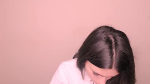 Snapshot of rosalais_ chatting on 11-07-25, 08:03 Rose online show from 11-07-25, 08:03