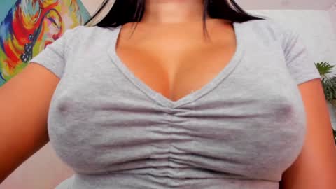 ROSALIA insta rosalia 10hoot online show from 01-13-25, 10:45