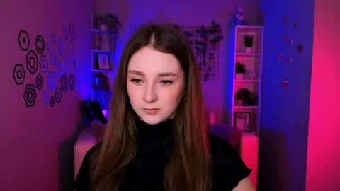Snapshot of rosalie_swan3 chatting on 05-30-26, 07:11 Black Swan online show from 05-30-26, 07:11