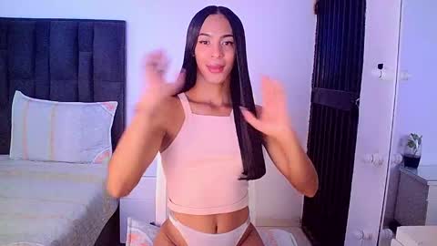 Rosalinda online show from 12-22-24, 03:00