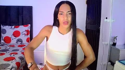 Snapshot of rosalindasexy chatting on 01-12-25, 01:11 Rosalinda online show from 01-12-25, 01:11