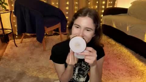 Kylie online show from 03-13-26, 05:19