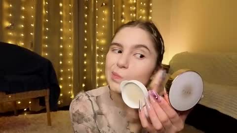 Kylie online show from 03-16-26, 05:17