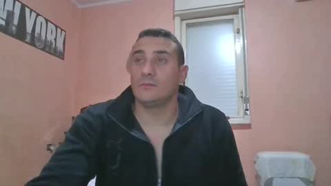 Rosario online show from 12-27-24, 01:43