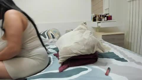 Rosa online show from 04-16-26, 09:39