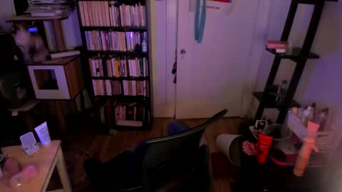 Snapshot of rose257044 chatting on 02-21-26, 05:03 rose257044 online show from 02-21-26, 05:03