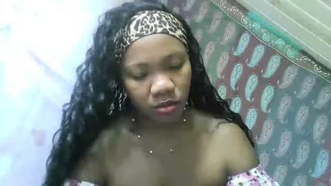 Snapshot of rose9794 chatting on 07-13-26, 06:11 Rose9794 online show from 07-13-26, 06:11