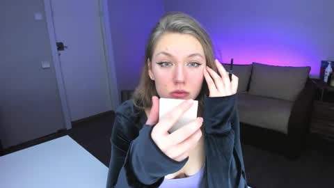 Snapshot of rose_brooks chatting on 02-01-26, 07:45 Rose but u can call me princess online show from 02-01-26, 07:45