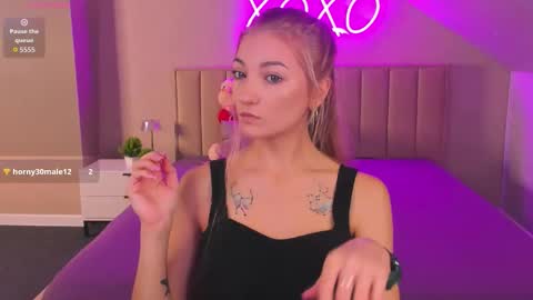 Snapshot of rose_dixon chatting on 11-20-25, 12:33 Kimberlly online show from 11-20-25, 12:33