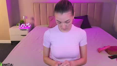 Kimberlly online show from 05-19-26, 12:16