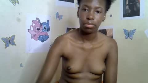 Snapshot of rose_idah chatting on 01-19-26, 11:25 Rosey online show from 01-19-26, 11:25