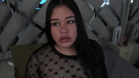 Rose 3 online show from 01-18-26, 07:50