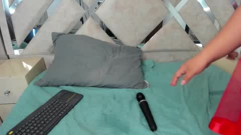 Rose 3 online show from 02-06-26, 08:56