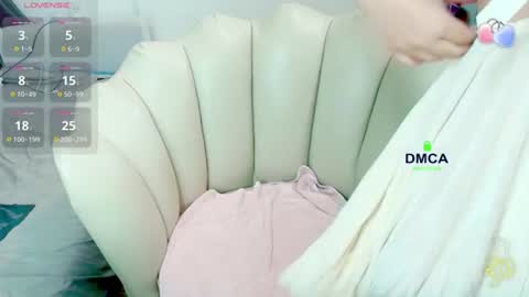 Snapshot of rose_rosemary chatting on 07-07-26, 01:19 Rose online show from 07-07-26, 01:19
