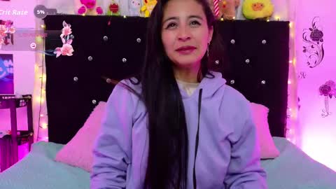 Rose online show from 11-21-25, 04:22