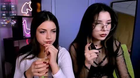 rose online show from 10-22-25, 07:24