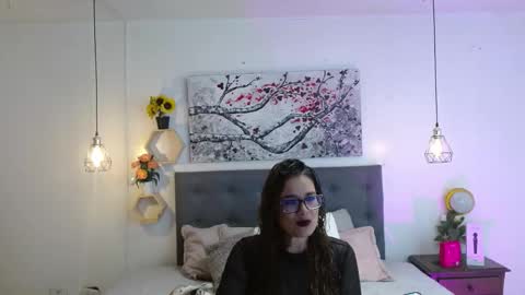 Rose  online show from 12-01-25, 01:38