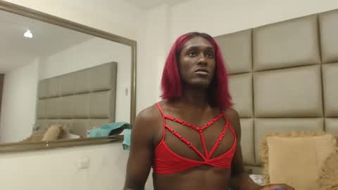 Snapshot of rose_valentiine chatting on 05-21-26, 02:18 rose_valentiine online show from 05-21-26, 02:18