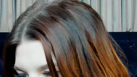 Snapshot of roseblanche2k chatting on 01-03-25, 11:12 Florin online show from 01-03-25, 11:12