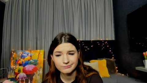 Snapshot of roseblanche2k chatting on 01-16-25, 11:16 Florin online show from 01-16-25, 11:16